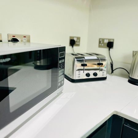 Stylish Studio Apartment Near To Old Trafford Stadium Manchester Zewnętrze zdjęcie